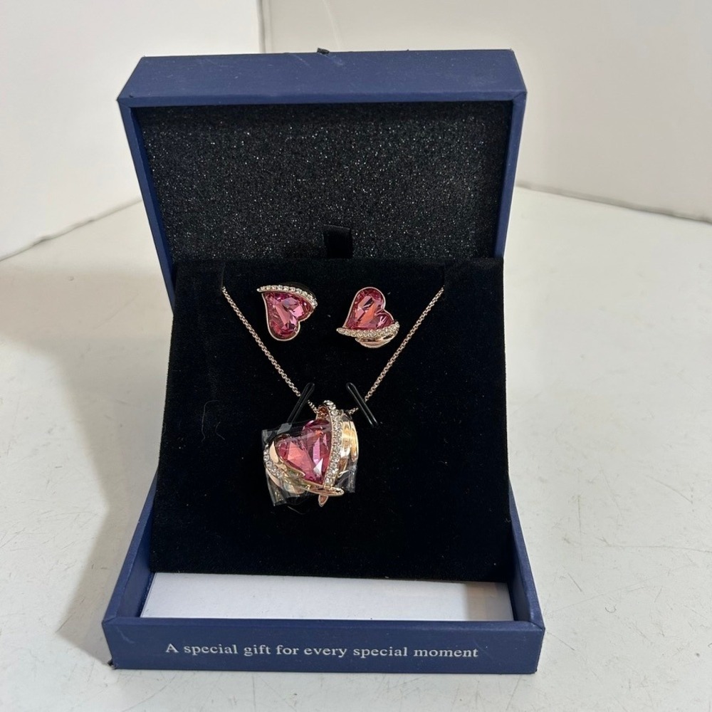 CDE Angel Wing Heart Jewelry Set‎ Pink Crystal Rose Gold Tone N1765A-SET